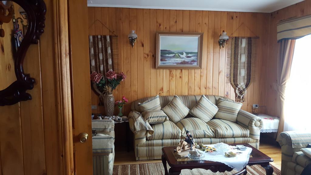 Hostal Costa Azul Castro Eksteriør billede